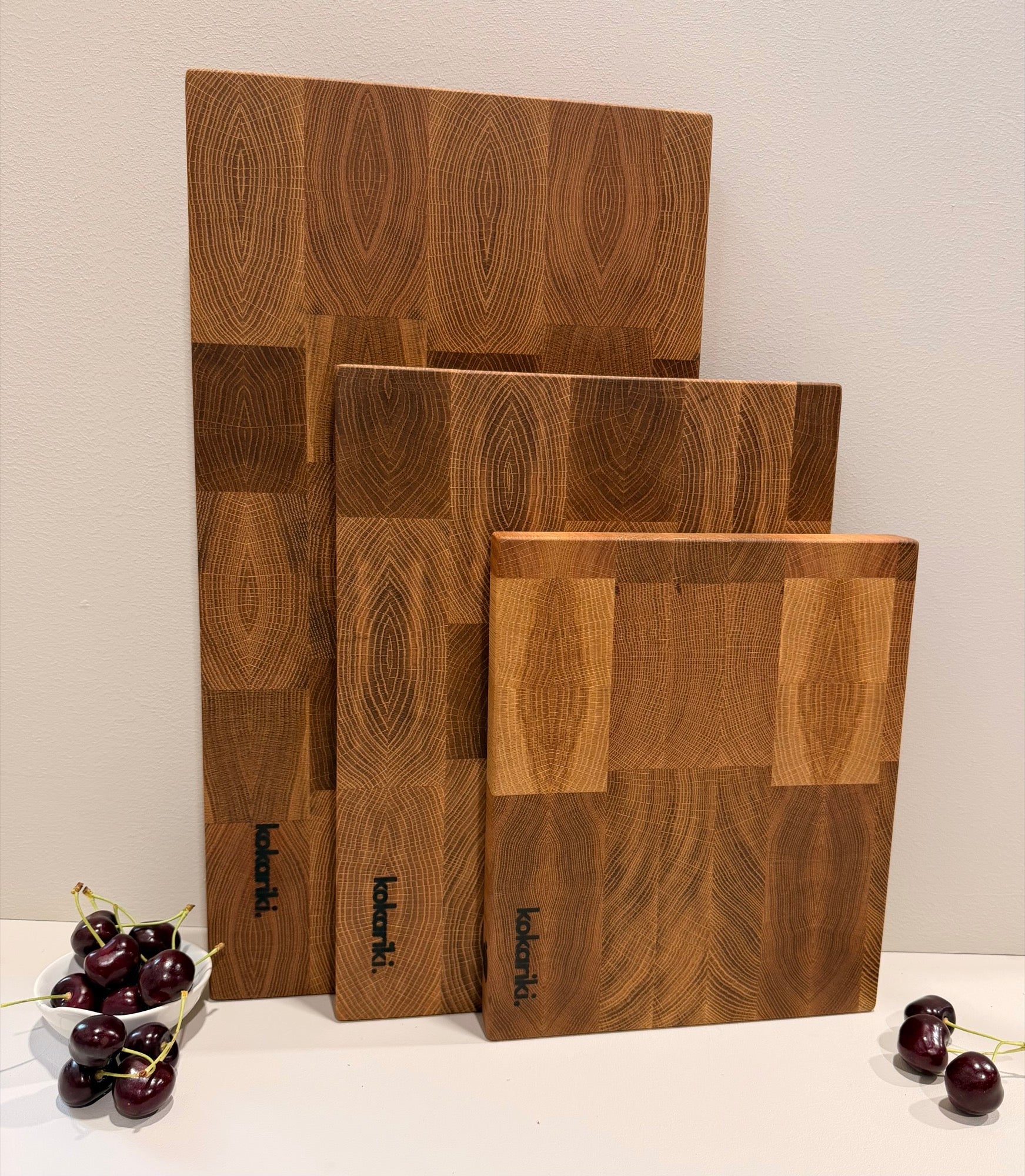 The Chef’s Cutting Board in white oak — view 3